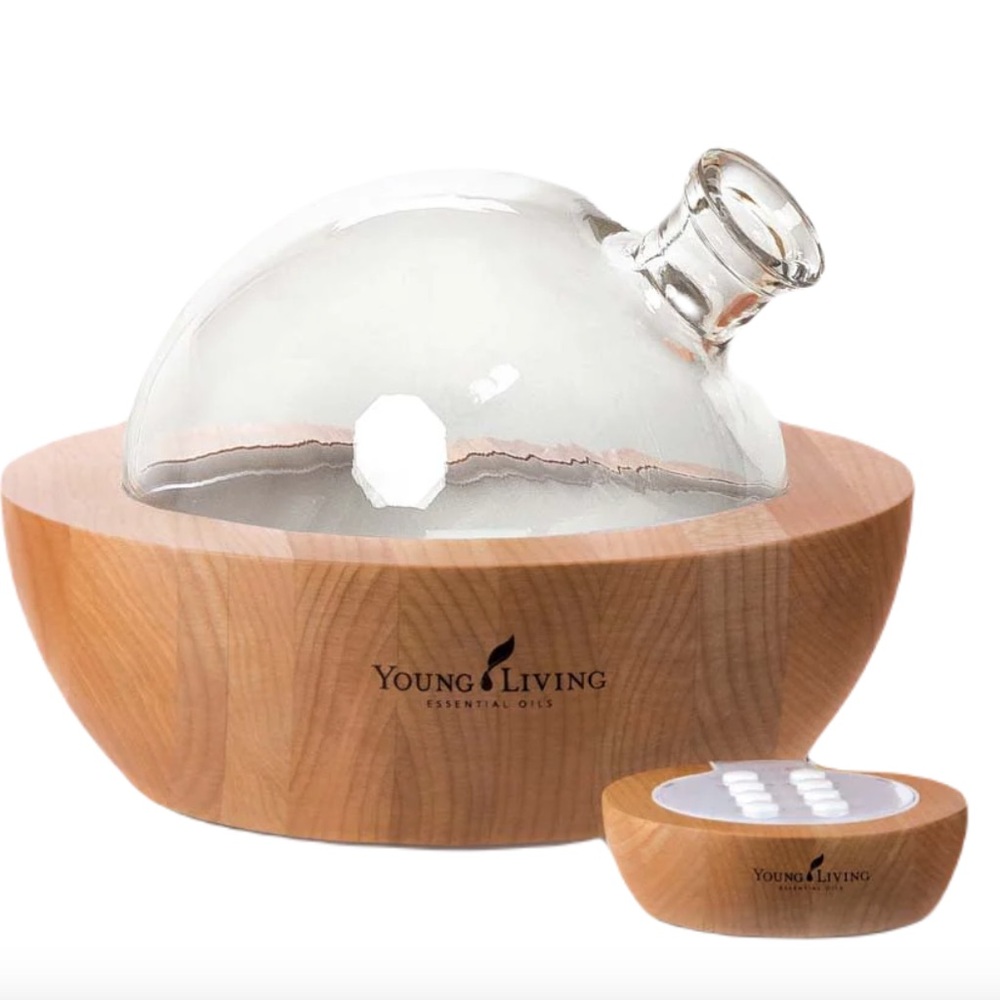 LIKE-NEW Aria Ultrasonic Diffuser from Young Living!